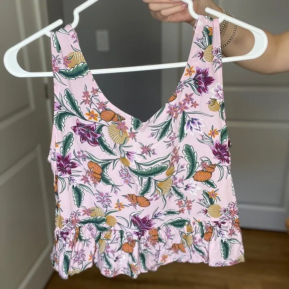 Tamga Tasi Sleeveless Top - Picture 3 of 6